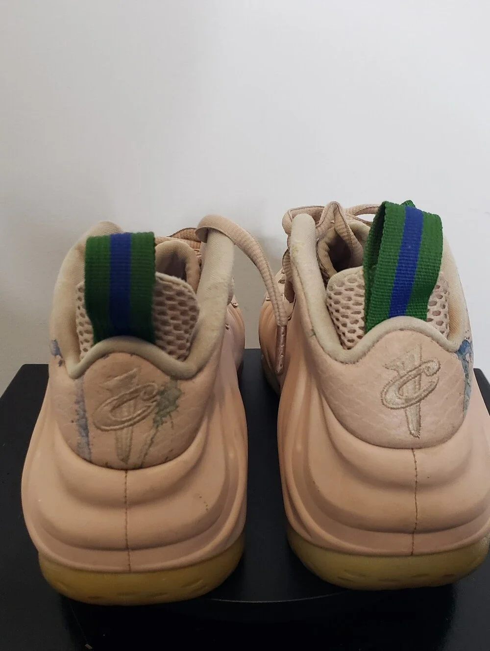 Nike Foamposite One 'Particle Beige' AA3963-200 Women Size 7.5